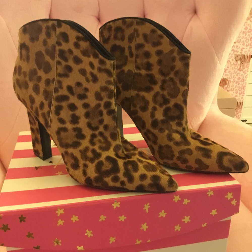 Marc Fisher Ltd Ml Jaydynl Ankle Bootie - image 1